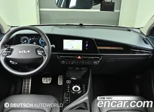 Kia Niro, 2022 — миниатюра 7