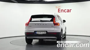 Volvo XC40, 2022 — миниатюра 4