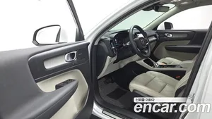 Volvo XC40, 2022 — миниатюра 13