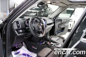 Mini Countryman, 2024 — миниатюра 8