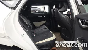 Kia EV6, 2023 — миниатюра 18