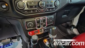 Jeep Gladiator, 2021 — миниатюра 16
