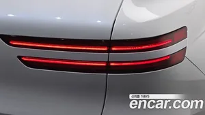Genesis GV70, 2024 — миниатюра 8