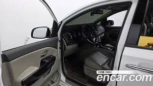 Kia Carnival, 2017 — миниатюра 13