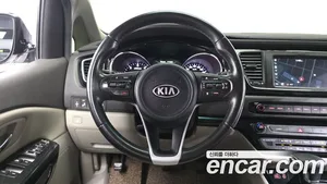 Kia Carnival, 2017 — миниатюра 20