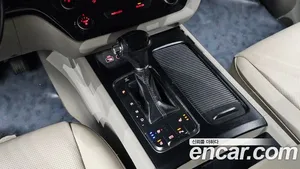 Kia Carnival, 2015 — миниатюра 9