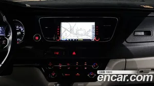 Kia Carnival, 2015 — миниатюра 15