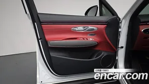 Genesis GV70, 2026 — миниатюра 13