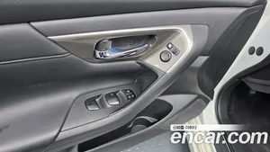 Nissan Altima, 2015 — миниатюра 24