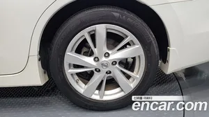 Nissan Altima, 2015 — миниатюра 6