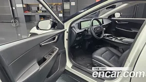 Kia EV6, 2022 — миниатюра 12