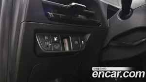 Kia EV6, 2022 — миниатюра 25