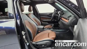 Mini Clubman, 2024 — миниатюра 11