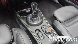Mini Countryman, 2021 — миниатюра 12