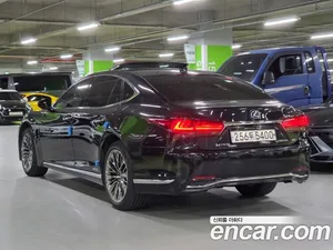 Lexus LS, 2021 — миниатюра 4