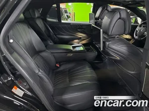Lexus LS, 2021 — миниатюра 17