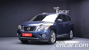 Nissan Pathfinder, 2015 — миниатюра 1