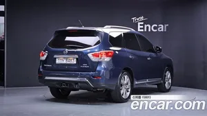 Nissan Pathfinder, 2015 — миниатюра 2