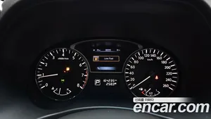 Nissan Pathfinder, 2015 — миниатюра 8