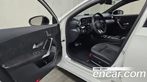 Mercedes-Benz A-Class, 2025 — миниатюра 12
