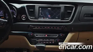 Kia Carnival, 2017 — миниатюра 15
