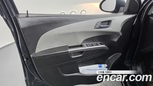 Chevrolet Aveo, 2018 — миниатюра 14