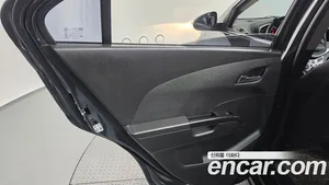 Chevrolet Aveo, 2018 — миниатюра 15
