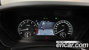 Genesis G90, 2018 — миниатюра 8
