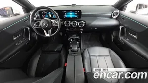 Mercedes-Benz A-Class, 2022 — миниатюра 10