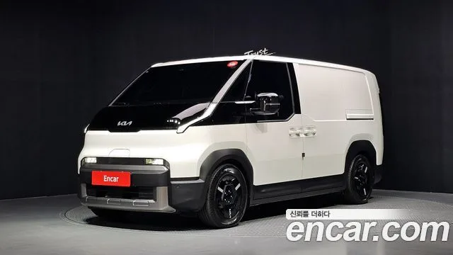 Kia PV5, 2025 — фото автомобиля из Кореи
