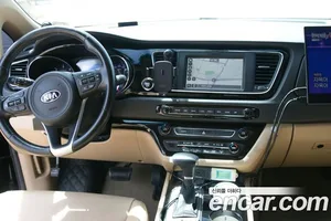 Kia Carnival, 2016 — миниатюра 10
