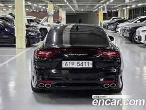 Kia Stinger, 2017 — миниатюра 3
