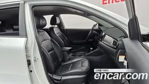 Kia Niro, 2016 — миниатюра 11