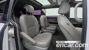 Kia Carnival, 2015 — миниатюра 19