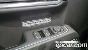 GMC Sierra, 2023 — миниатюра 29