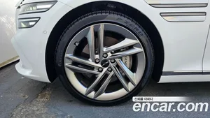 Genesis G80, 2024 — миниатюра 5