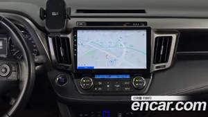 Toyota RAV4, 2018 — миниатюра 14