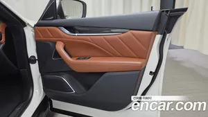 Maserati Levante, 2020 — миниатюра 14
