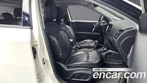Jeep Compass, 2019 — миниатюра 12
