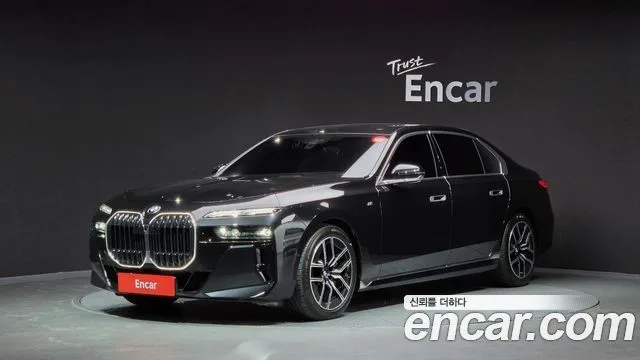 BMW 7-Series, 2023 — фото автомобиля из Кореи