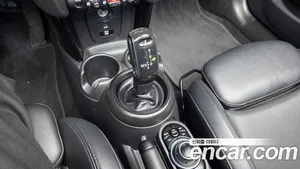 Mini Cooper Convertible, 2022 — миниатюра 12
