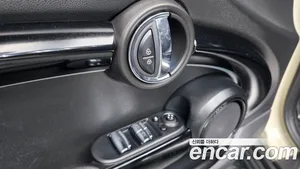Mini Cooper Convertible, 2022 — миниатюра 16