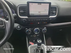 Hyundai Venue, 2022 — миниатюра 11