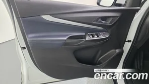 Chevrolet 볼트 euv, 2022 — миниатюра 14