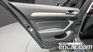 Volkswagen Passat, 2021 — миниатюра 15