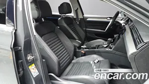 Volkswagen Passat, 2021 — миниатюра 16