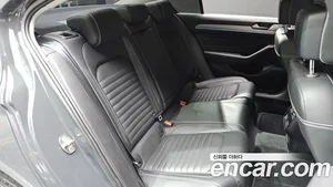 Volkswagen Passat, 2021 — миниатюра 32