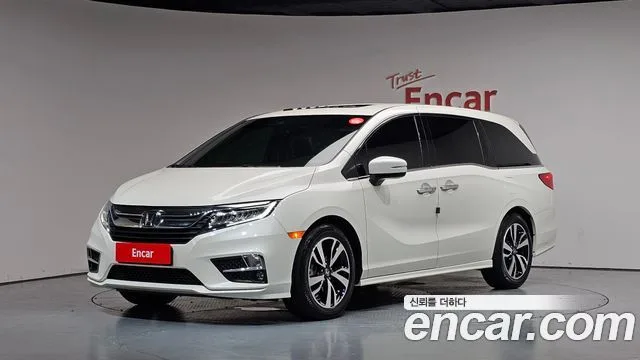 Honda Odyssey, 2018 — фото автомобиля из Кореи