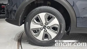Kia Niro, 2017 — миниатюра 5
