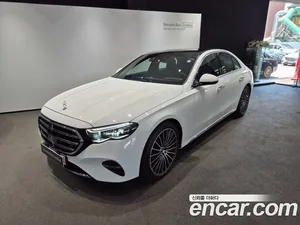 Mercedes-Benz E-Class, 2026 — миниатюра 1